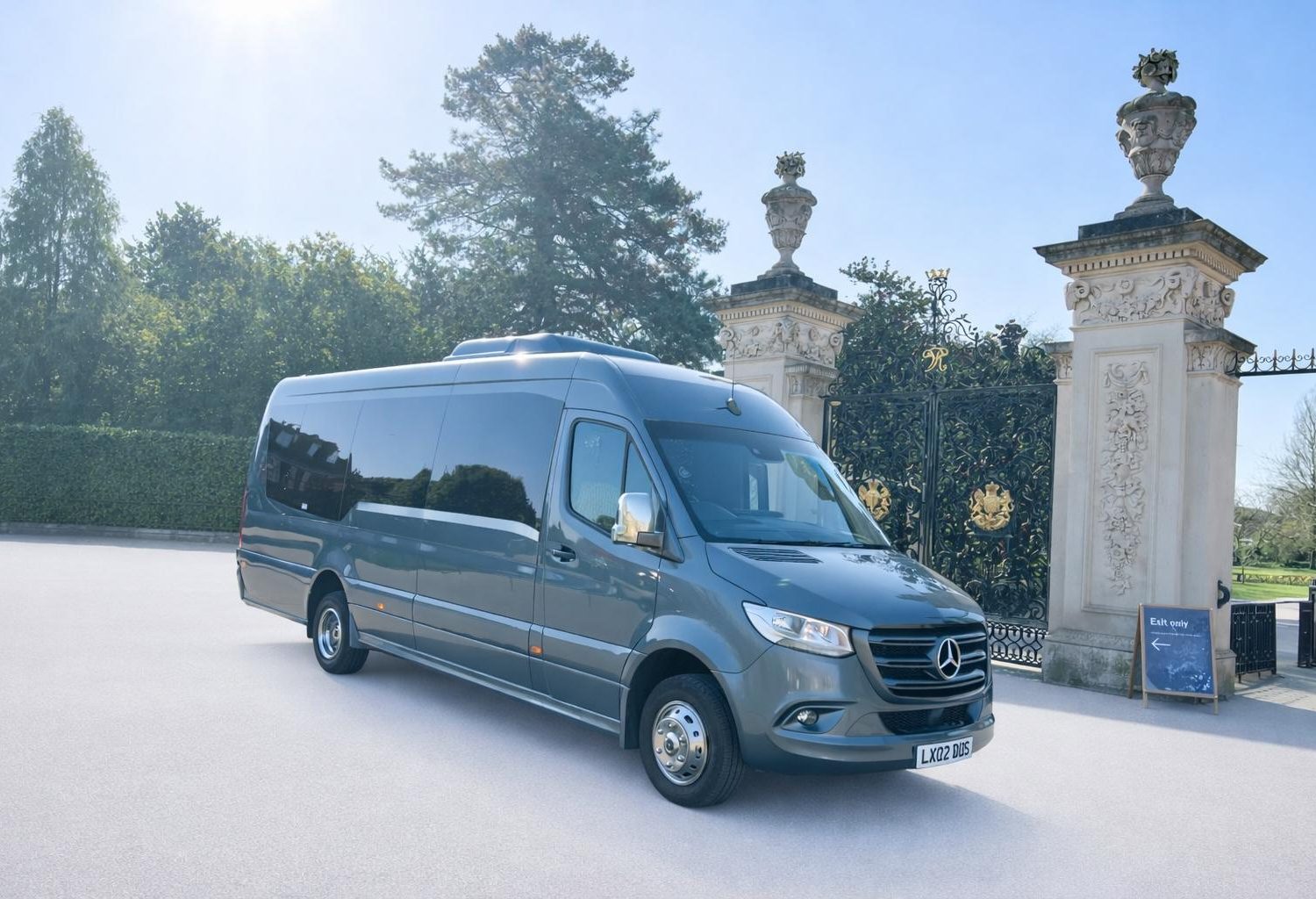 16 seater Mercedes wedding minibus hire London