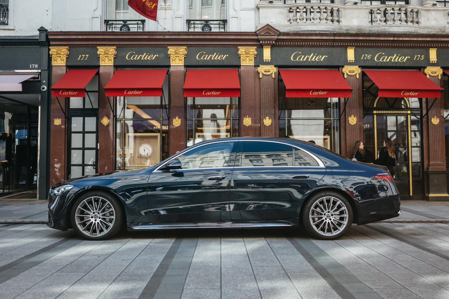 Luxury chauffeur service London Mercedes S Class black exterior
