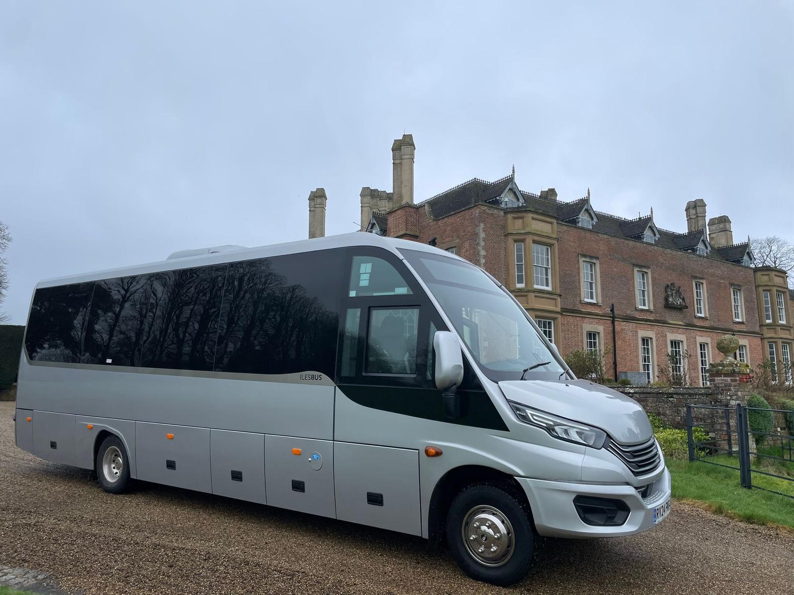 32 seater midi coach hire London with wheelchair ramp
