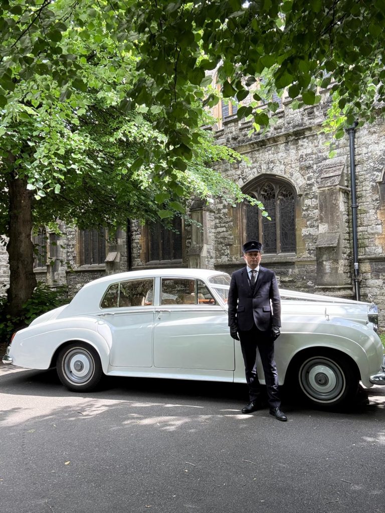 Rolls-Royce Silver Cloud I classic luxury car 1950s elegant exterior